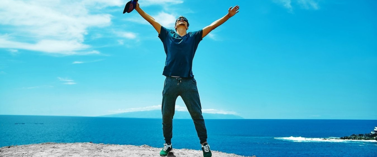 College-Absolvent kann mit 125.000-Dollar-Gewinn der Kentucky Lottery Studienkredite abbezahlen